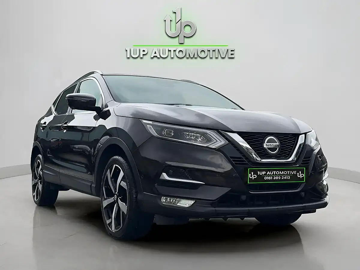 Used 2018 Nissan Qashqai Tekna Black - Interior and Exterior details 2