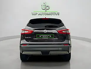 Used 2018 Nissan Qashqai Tekna Black - Interior and Exterior details 3