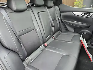 Used 2018 Nissan Qashqai Tekna Black - Interior and Exterior details 18