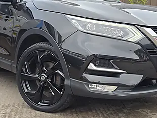 Used 2018 Nissan Qashqai Tekna Black - Interior and Exterior details 2