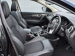 Used 2018 Nissan Qashqai Tekna Black - Interior and Exterior details 2