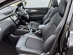 Used 2018 Nissan Qashqai Tekna Black - Interior and Exterior details 6