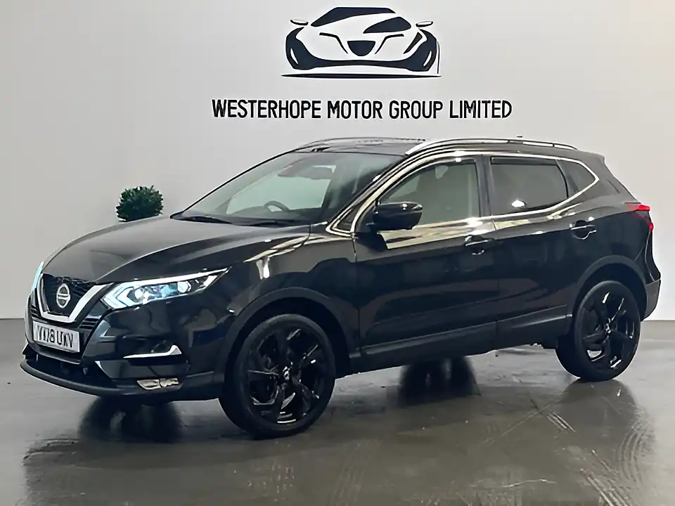 Used 2018 Nissan Qashqai Tekna Black - Interior and Exterior details 12