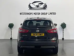 Used 2018 Nissan Qashqai Tekna Black - Interior and Exterior details 18