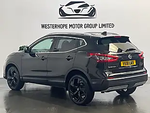 Used 2018 Nissan Qashqai Tekna Black - Interior and Exterior details 9