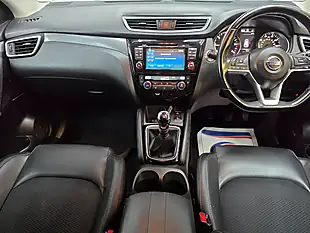 Used 2018 Nissan Qashqai Tekna Black - Interior and Exterior details 12