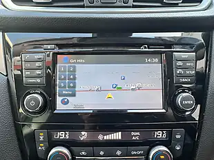 Used 2018 Nissan Qashqai Tekna Blue - Interior and Exterior details 14