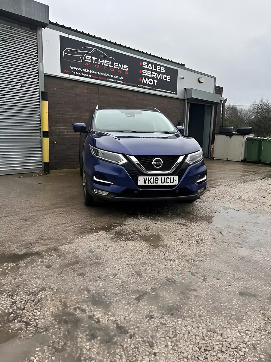 Used 2018 Nissan Qashqai Tekna Blue - Interior and Exterior details 2
