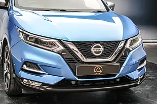Used 2018 Nissan Qashqai Tekna+ Blue - Interior and Exterior details 11