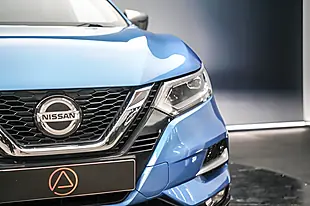 Used 2018 Nissan Qashqai Tekna+ Blue - Interior and Exterior details 6