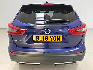 Used 2018 Nissan Qashqai Tekna Blue - Interior and Exterior details 8