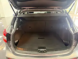 Used 2018 Nissan Qashqai Tekna Grey - Interior and Exterior details 13