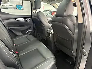 Used 2018 Nissan Qashqai Tekna Grey - Interior and Exterior details 4