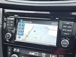 Used 2018 Nissan Qashqai Tekna Grey - Interior and Exterior details 12