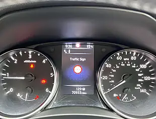 Used 2018 Nissan Qashqai Tekna Grey - Interior and Exterior details 11