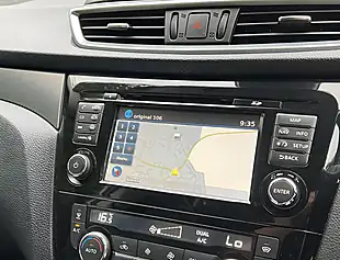 Used 2018 Nissan Qashqai Tekna Grey - Interior and Exterior details 12