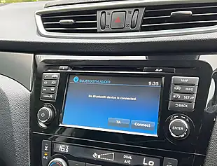 Used 2018 Nissan Qashqai Tekna Grey - Interior and Exterior details 13