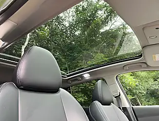 Used 2018 Nissan Qashqai Tekna Grey - Interior and Exterior details 19
