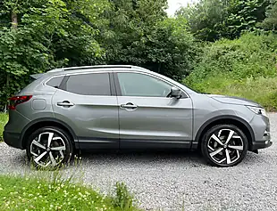 Used 2018 Nissan Qashqai Tekna Grey - Interior and Exterior details 2