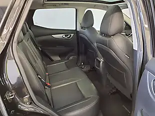 Used 2018 Nissan Qashqai Tekna Pearl Black - Interior and Exterior details 13