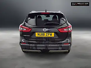 Used 2018 Nissan Qashqai Tekna Pearl Black - Interior and Exterior details 4