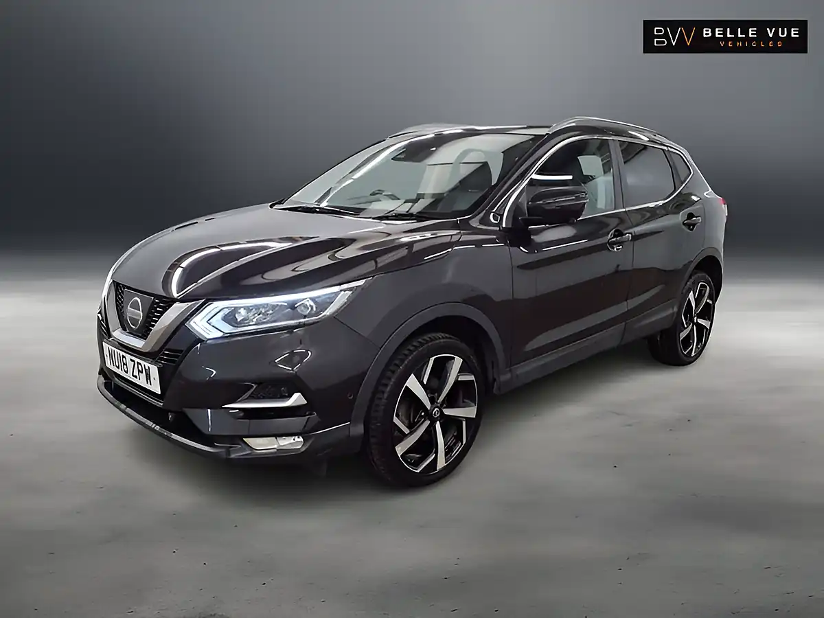 Used 2018 Nissan Qashqai Tekna Pearl Black - Interior and Exterior details 7