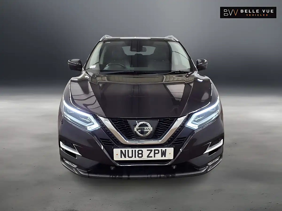 Used 2018 Nissan Qashqai Tekna Pearl Black - Interior and Exterior details 8