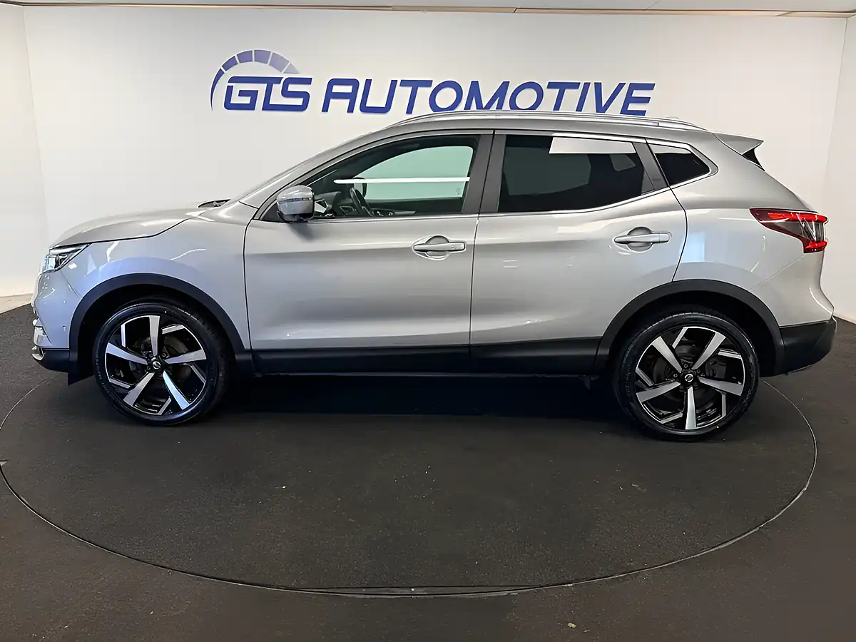 Used 2018 Nissan Qashqai Tekna Plus Blade Grey - Interior and Exterior details 16