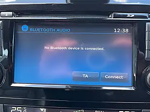 Used 2018 Nissan Qashqai Tekna Plus White - Interior and Exterior details 12