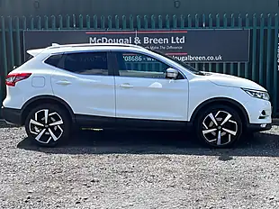 Used 2018 Nissan Qashqai Tekna Plus White - Interior and Exterior details 6