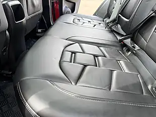Used 2018 Nissan Qashqai Tekna+ Red - Interior and Exterior details 10