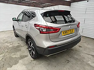 Used 2018 Nissan Qashqai Tekna Silver - Interior and Exterior details 10