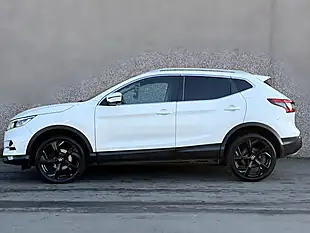 Used 2018 Nissan Qashqai Tekna White - Interior and Exterior details 2