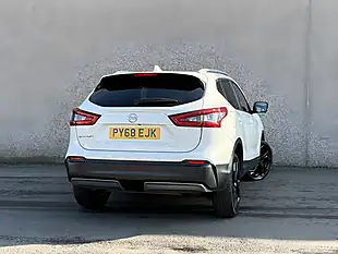 Used 2018 Nissan Qashqai Tekna White - Interior and Exterior details 3