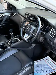 Used 2018 Nissan Qashqai Tekna White - Interior and Exterior details 6