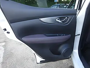 Used 2018 Nissan Qashqai Tekna+ White - Interior and Exterior details 15