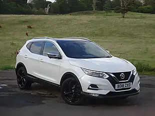 Used 2018 Nissan Qashqai Tekna+ White - Interior and Exterior details 5