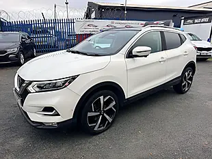 Used 2018 Nissan Qashqai Tekna White - Interior and Exterior details 10