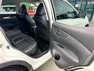 Used 2018 Nissan Qashqai Tekna White - Interior and Exterior details 15