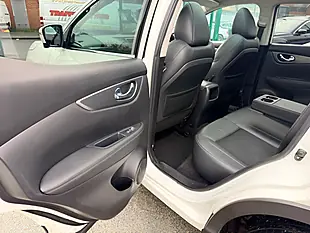 Used 2018 Nissan Qashqai Tekna White - Interior and Exterior details 17