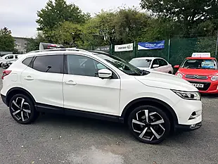 Used 2018 Nissan Qashqai Tekna White - Interior and Exterior details 3