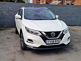 Used 2018 Nissan Qashqai Tekna Xtron White - Interior and Exterior details 3