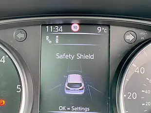 Used 2018 Nissan Qashqai Tekna+ Xtron White - Interior and Exterior details 17