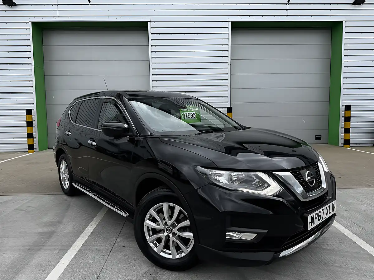 Used 2018 Nissan X-Trail Acenta Black - Front View