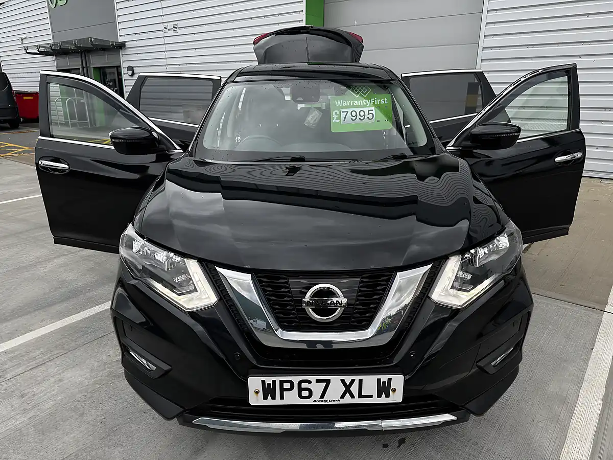 Used 2018 Nissan X-Trail Acenta Black - Interior and Exterior details 10