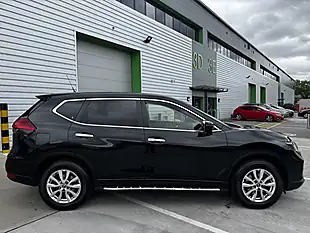 Used 2018 Nissan X-Trail Acenta Black - Interior and Exterior details 9