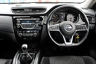 Used 2018 Nissan X-Trail Acenta White - Interior and Exterior details 15