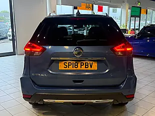Used 2018 Nissan X-Trail N-Connecta Blue - Interior and Exterior details 10
