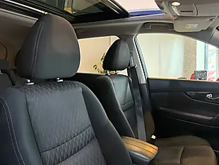 Used 2018 Nissan X-Trail N-Connecta Blue - Interior and Exterior details 14