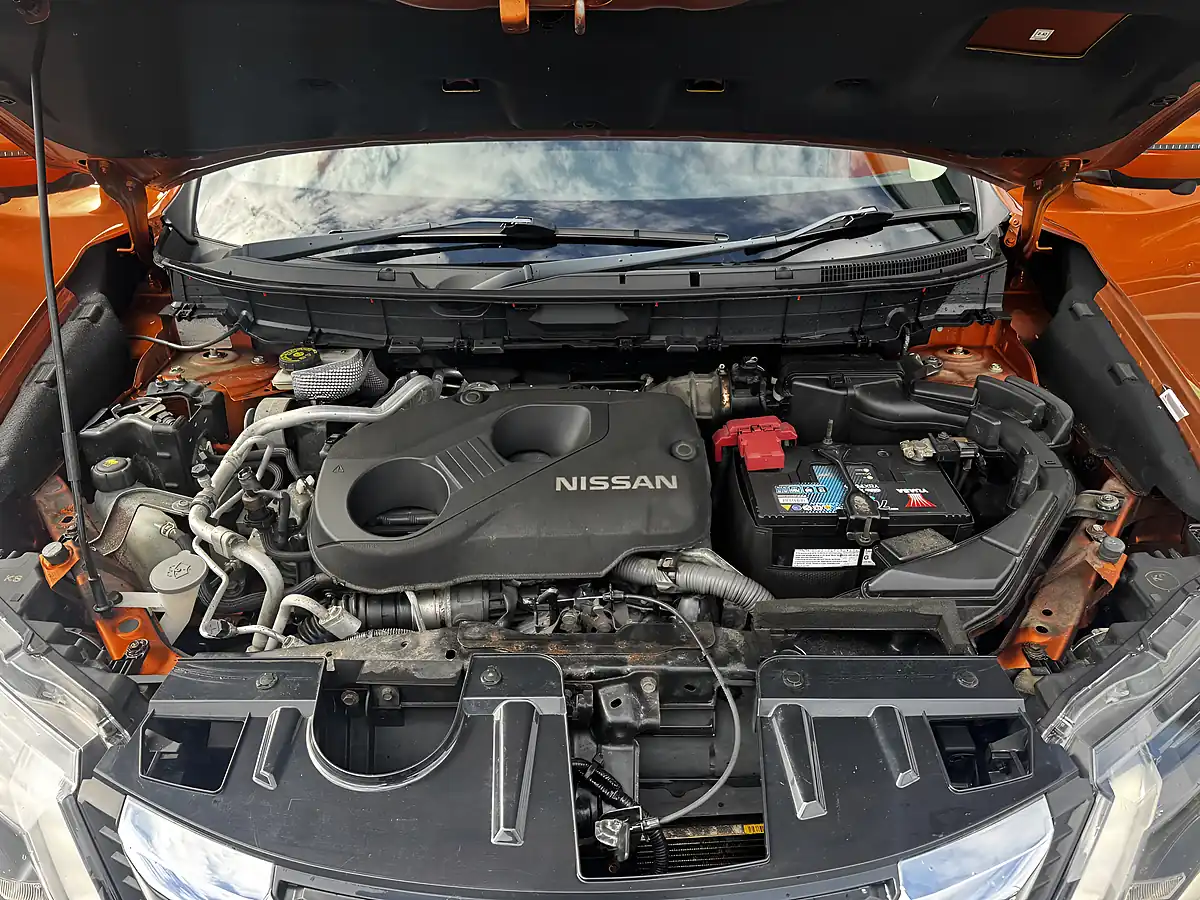 Used 2018 Nissan X-Trail N-Connecta Orange - Interior and Exterior details 14